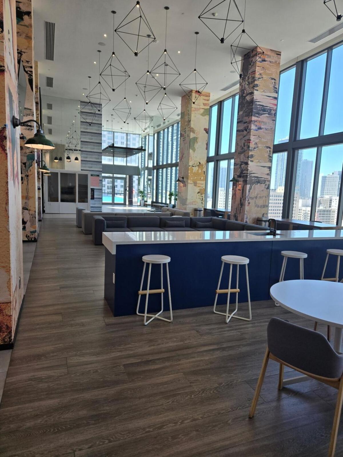 Miami-brickell Luxury 2br-2bath With Skyline Views - Walking Distance To Heat Arena & Bayside * Miami