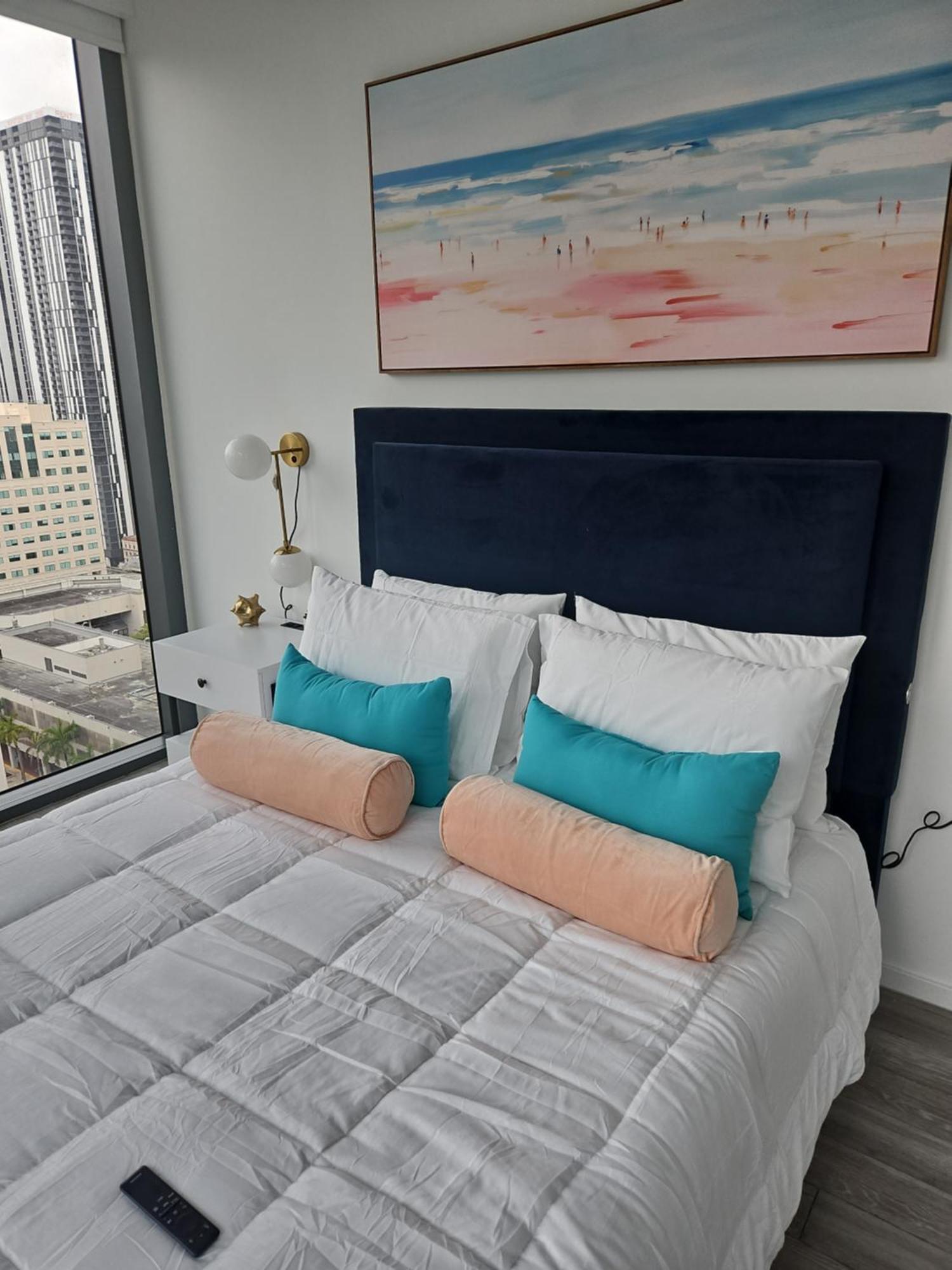 Miami-brickell Luxury 2br-2bath With Skyline Views - Walking Distance To Heat Arena & Bayside Apartamento